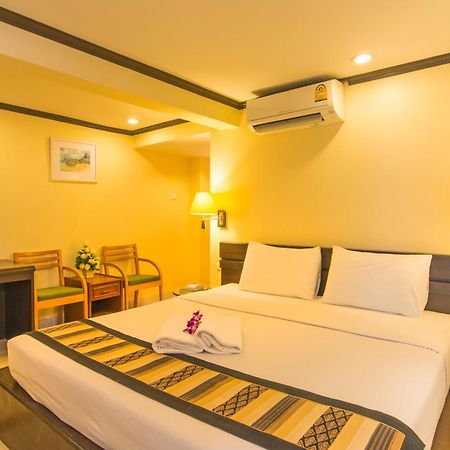 Krabi City Seaview Hotel מראה חיצוני תמונה