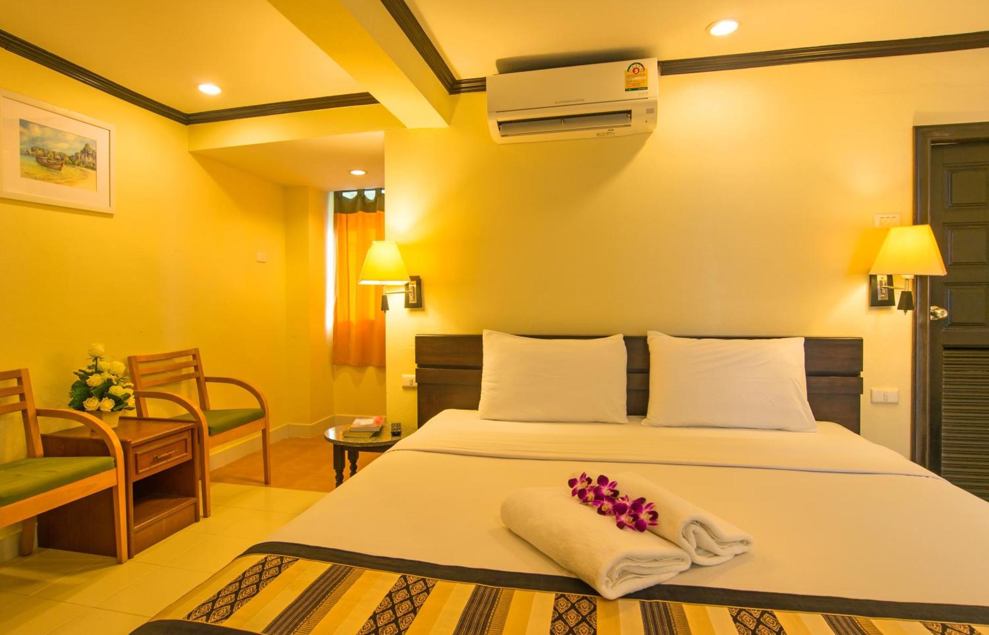 Krabi City Seaview Hotel מראה חיצוני תמונה